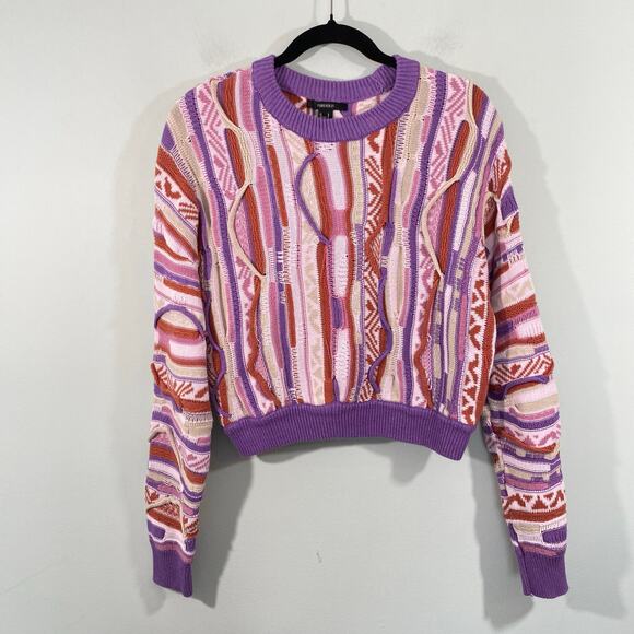 Forever 21 Sweaters - Forever 21 Women Purple 3D Knit Crew Neck Cropped Sweater Size S